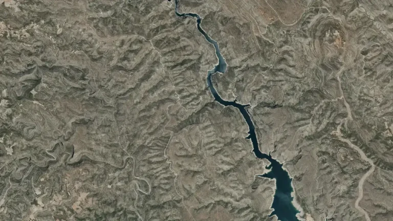 Vista aérea del embalse de Tous, en la provincia de Valencia